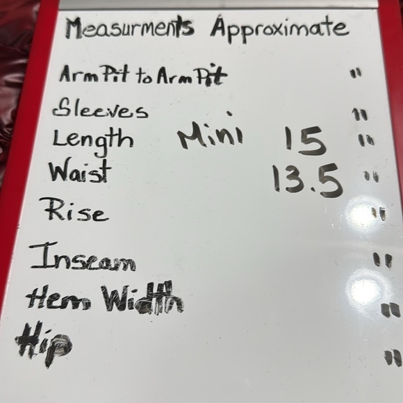 NAPAPIJRI Goose-down mini skirt SZ 8? 38 Eur
Burgundy puffer luxe warm kitschy - Picture 7 of 7